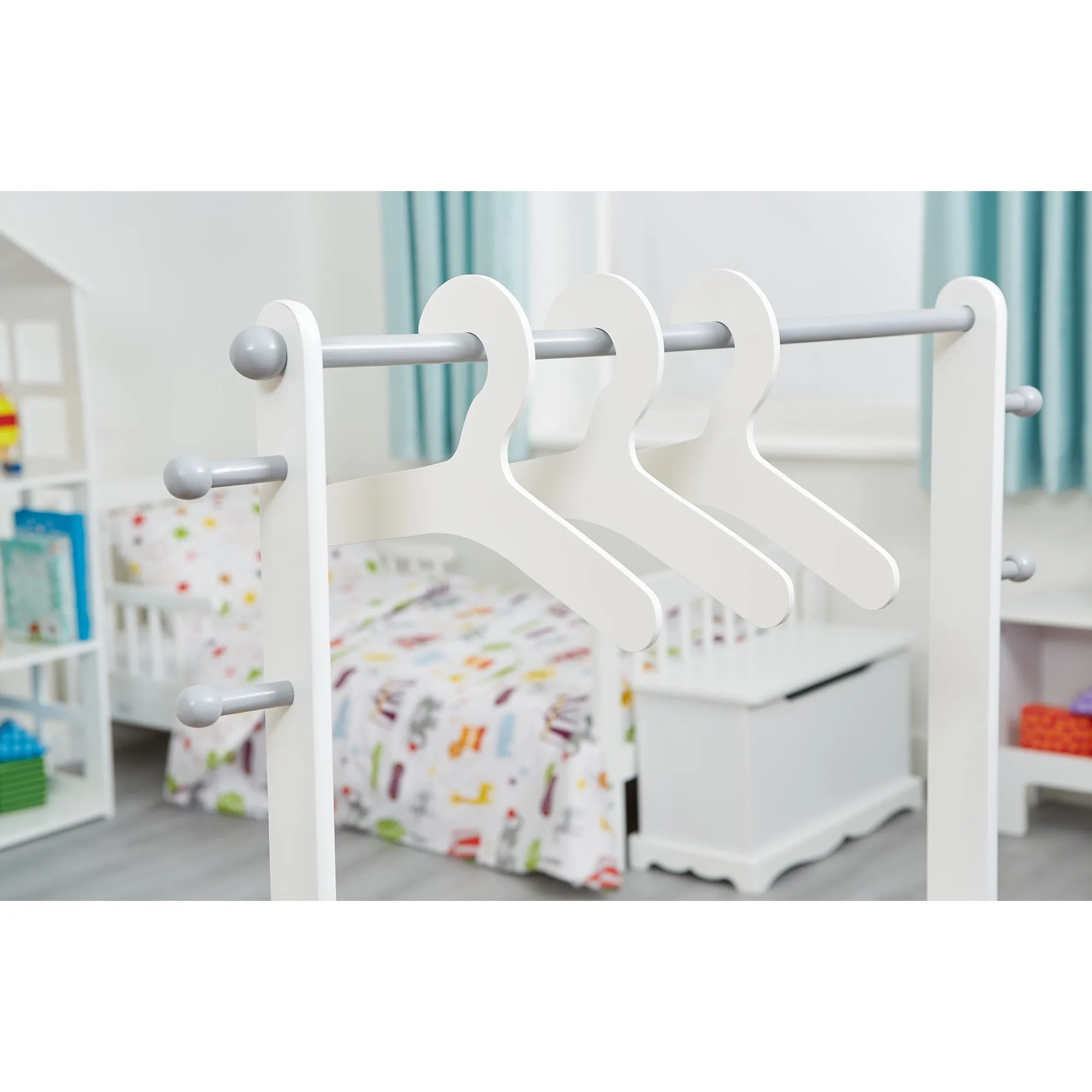 Hanging Rail with Storage