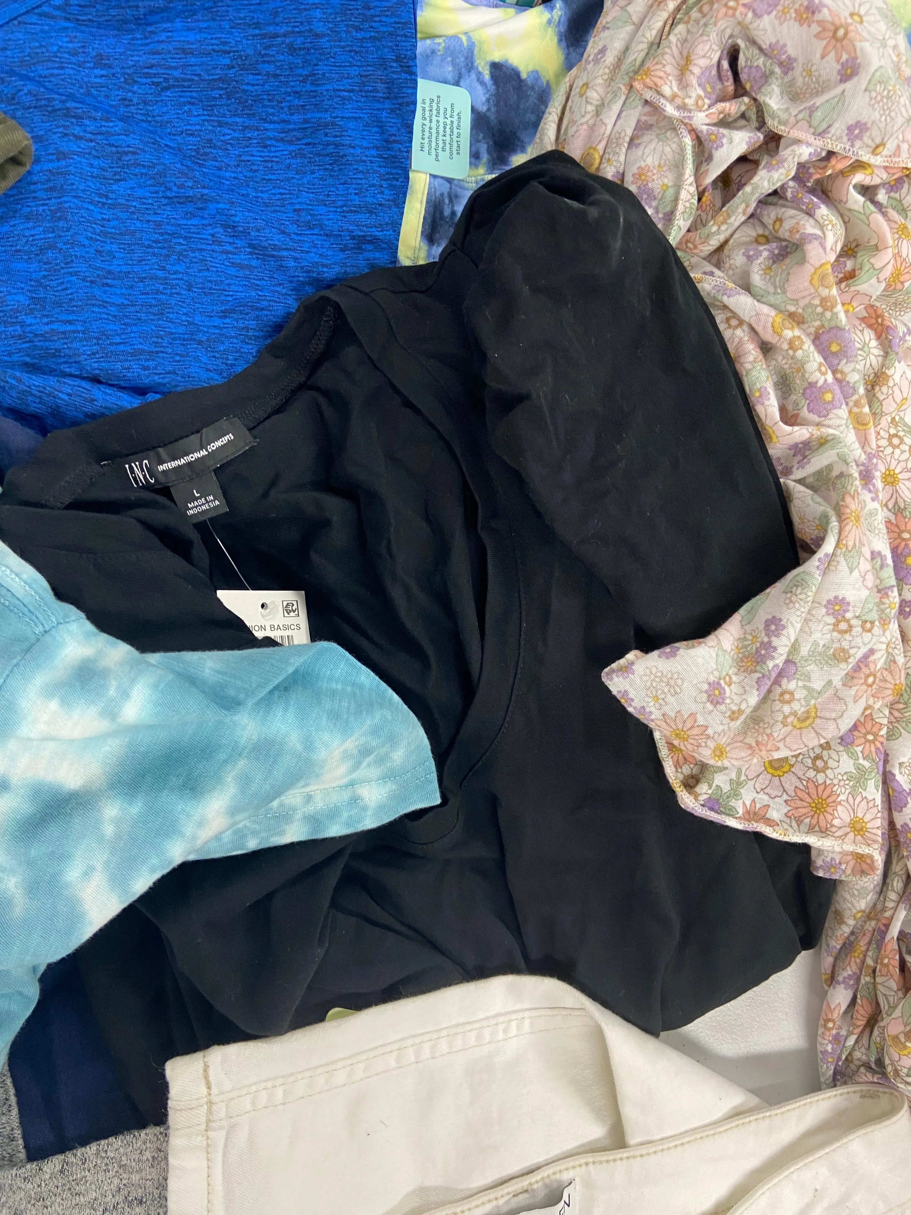 Women's Clothing Dress & Others, Wholesale Lot, POLO RALPH LAUREN, LUCKY BRAND, CALVIN KLEIN, SUN   STONE, EMERALD SUNDAE  and more, 20 items, Shelf Pulls, MSRP $1,225